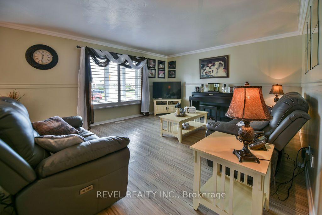 Photo 5 of 216 Renee Place, Timmins, TNW - Riverpark — HOMEH