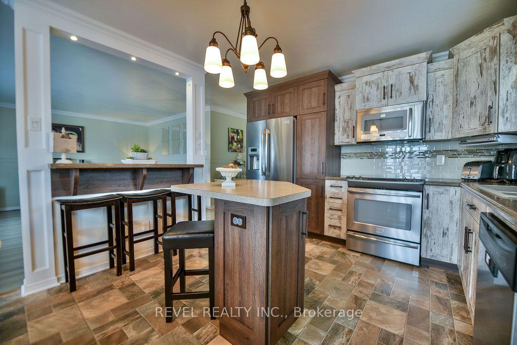 Photo 7 of 216 Renee Place, Timmins, TNW - Riverpark — HOMEH