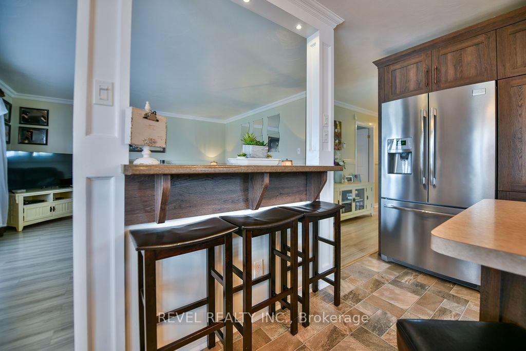 Photo 10 of 216 Renee Place, Timmins, TNW - Riverpark — HOMEH
