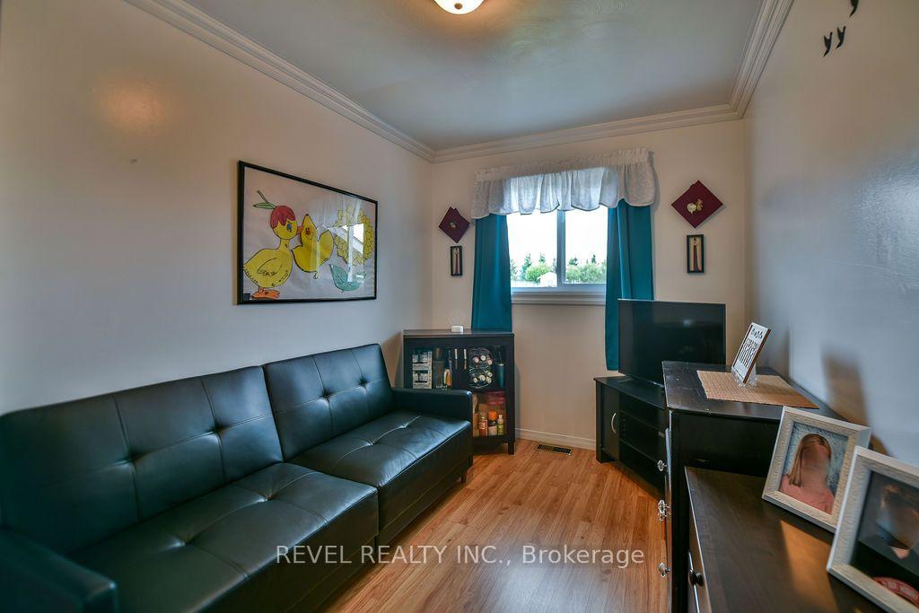 Photo 19 of 216 Renee Place, Timmins, TNW - Riverpark — HOMEH