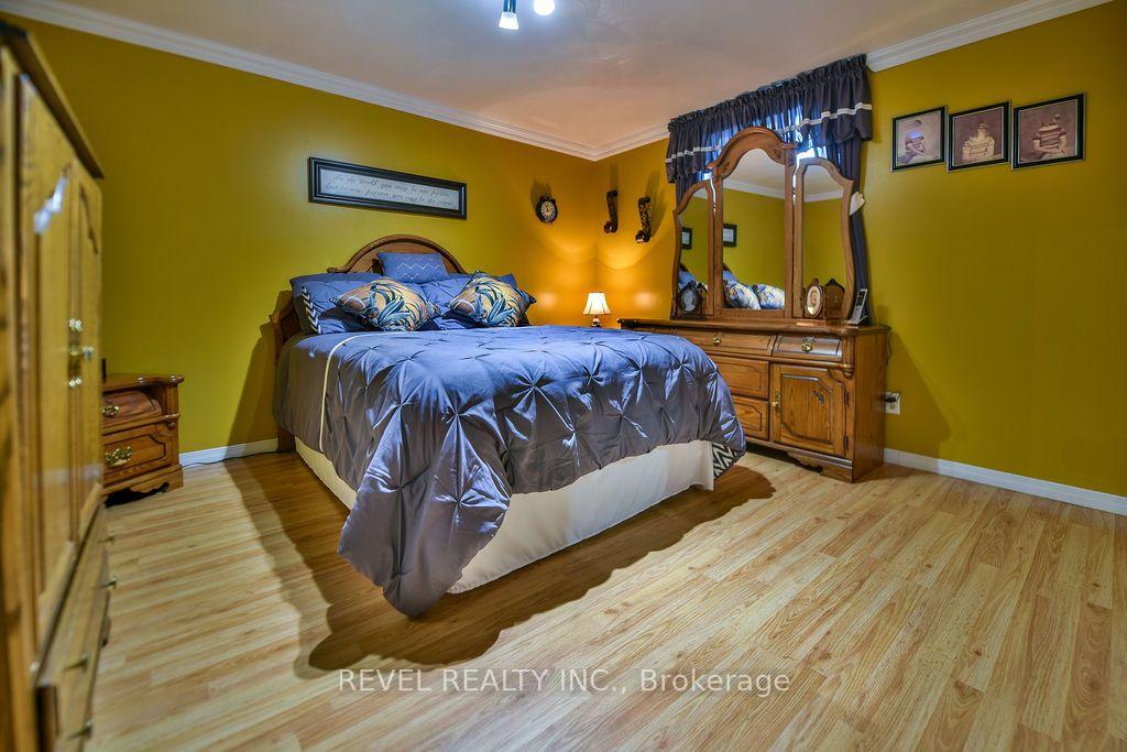 Photo 32 of 216 Renee Place, Timmins, TNW - Riverpark — HOMEH