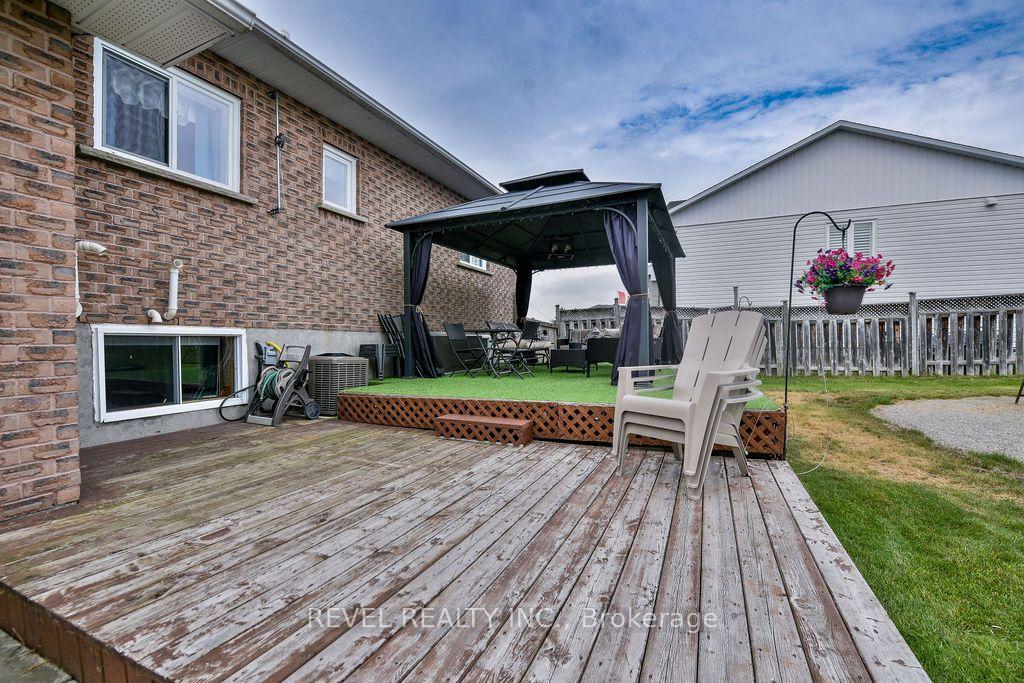 Photo 37 of 216 Renee Place, Timmins, TNW - Riverpark — HOMEH