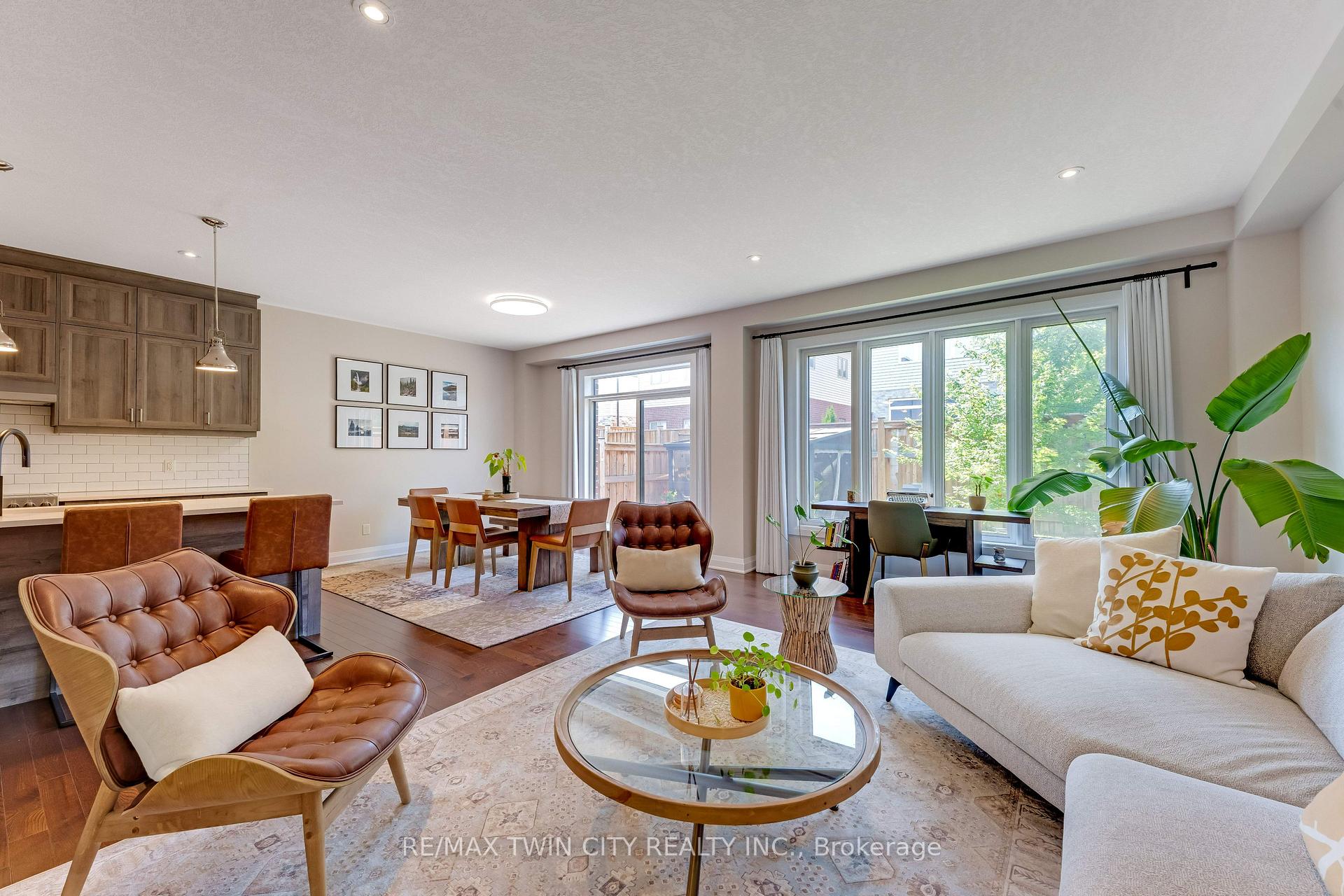Photo 7 of 588 Blair Creek Drive, Kitchener, Doon South — HOMEH