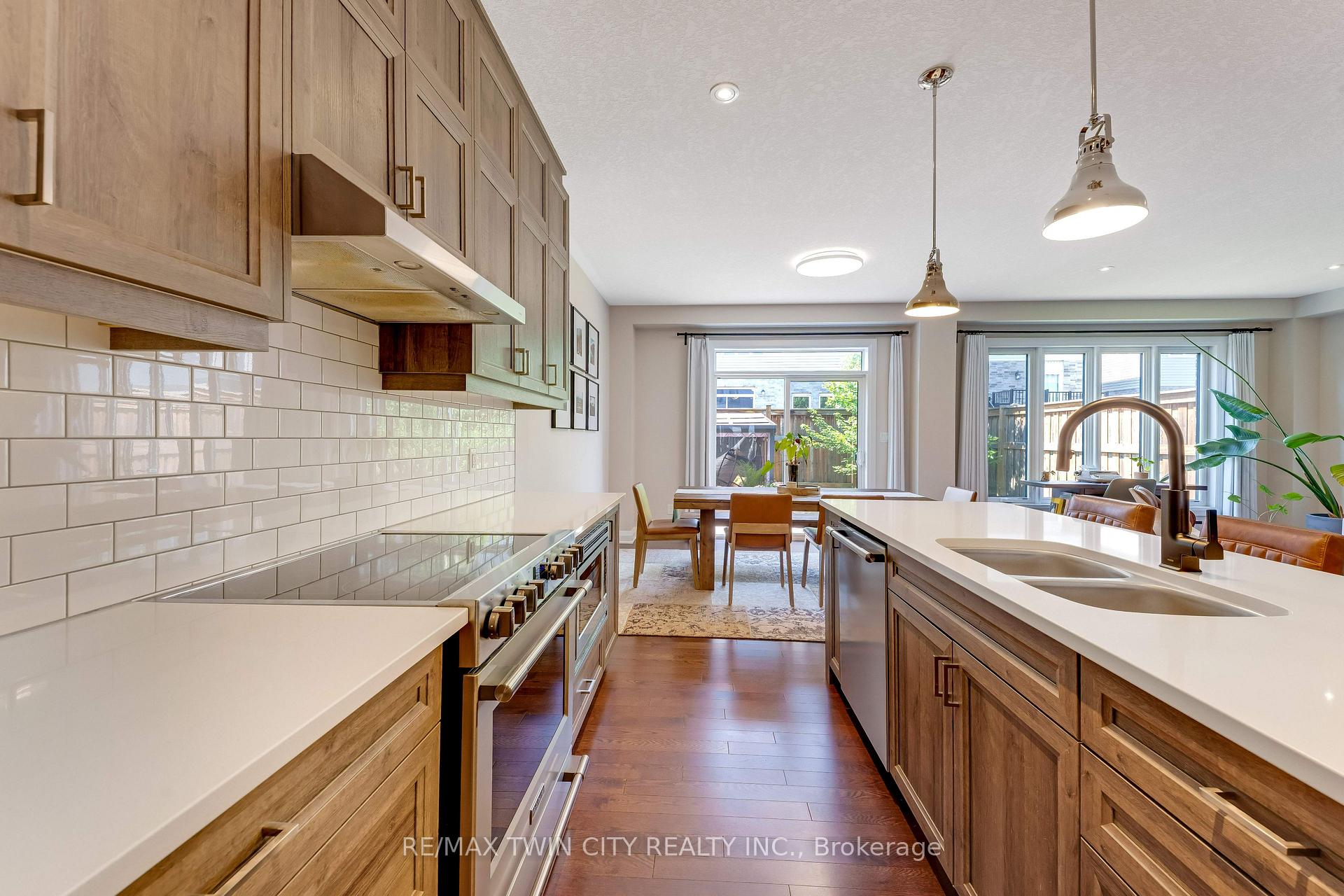 Photo 12 of 588 Blair Creek Drive, Kitchener, Doon South — HOMEH