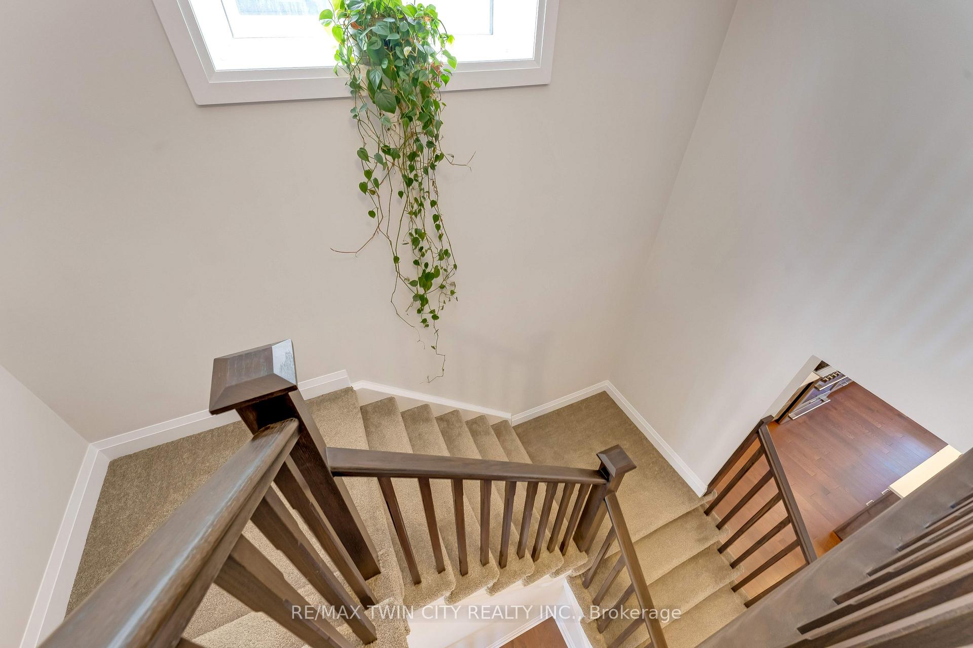 Photo 18 of 588 Blair Creek Drive, Kitchener, Doon South — HOMEH