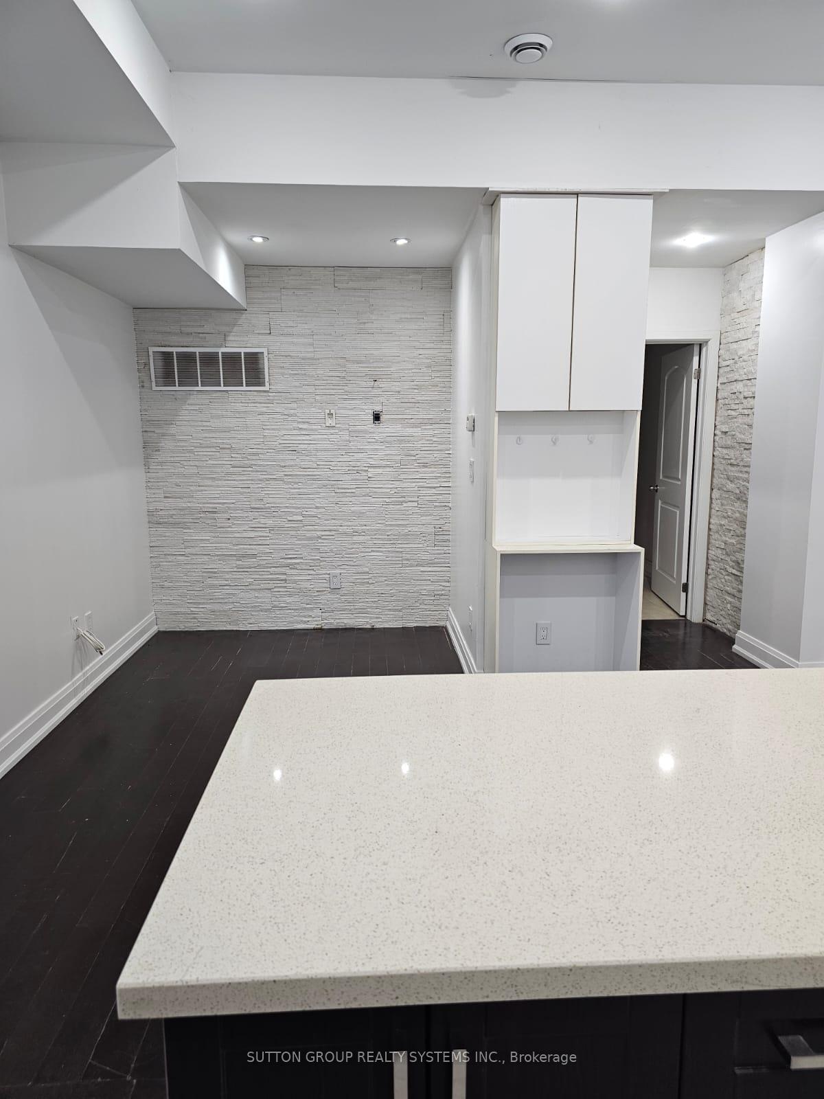 Photo 8 of Unit 2, 924 Danforth Avenue, Toronto, Danforth — HOMEH