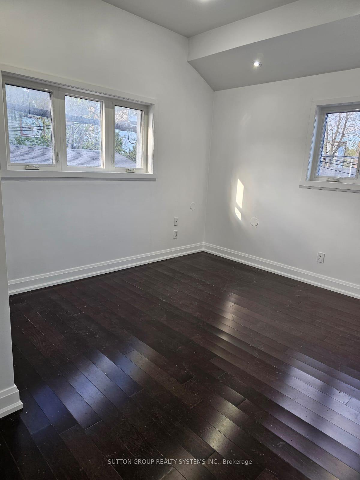 Photo 9 of Unit 2, 924 Danforth Avenue, Toronto, Danforth — HOMEH