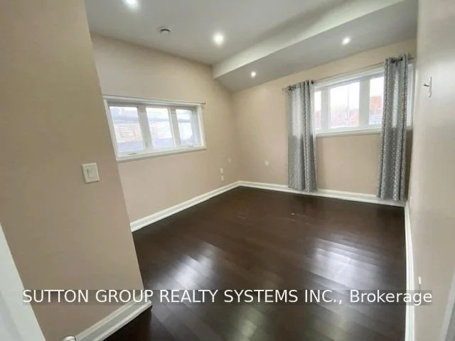 Photo 26 of Unit 2, 924 Danforth Avenue, Toronto, Danforth — HOMEH