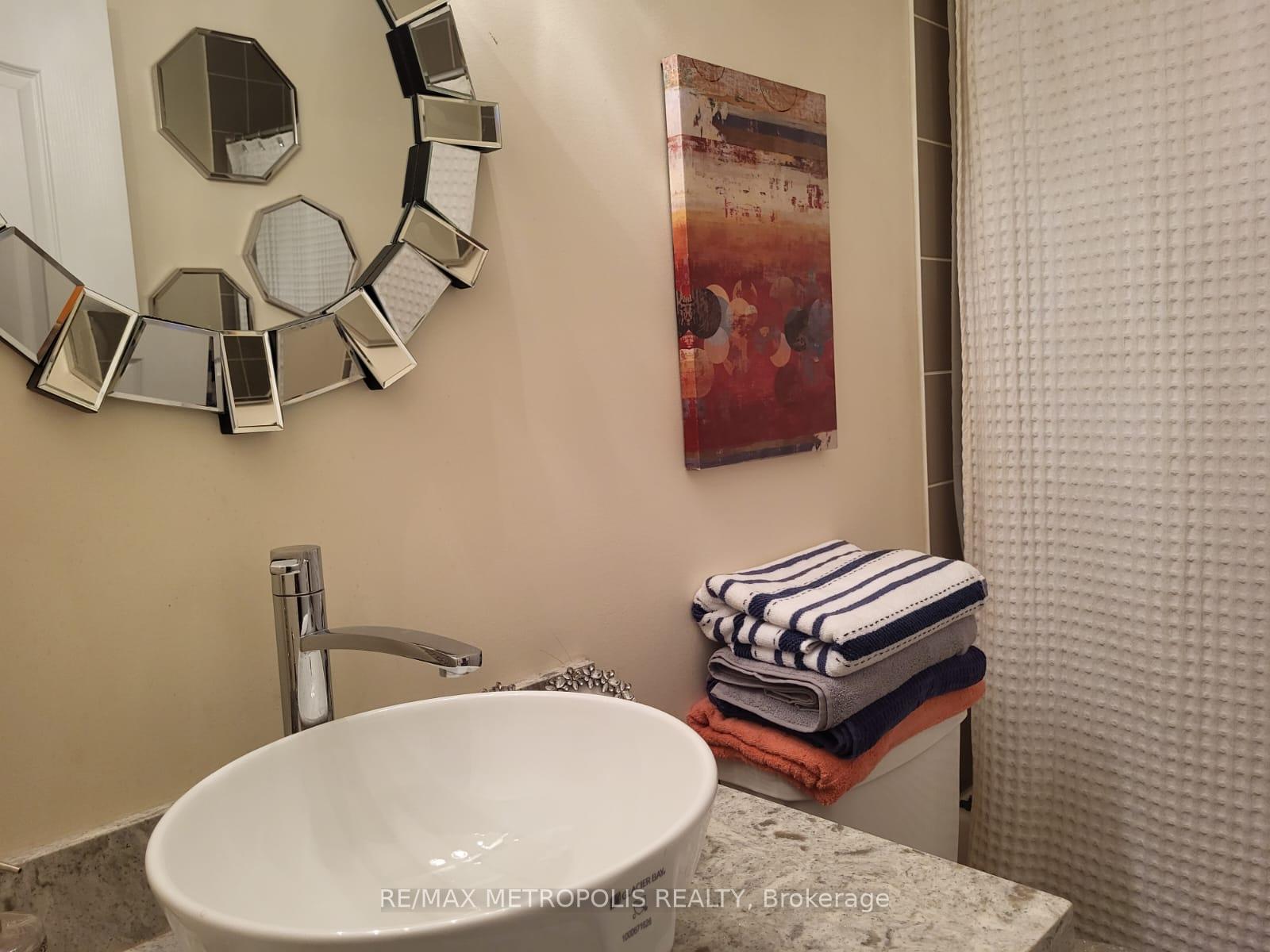 Photo 2 of Unit 2nd Bedroom, 2757 William Jackson Drive, Pickering, Duffin Heights — HOMEH