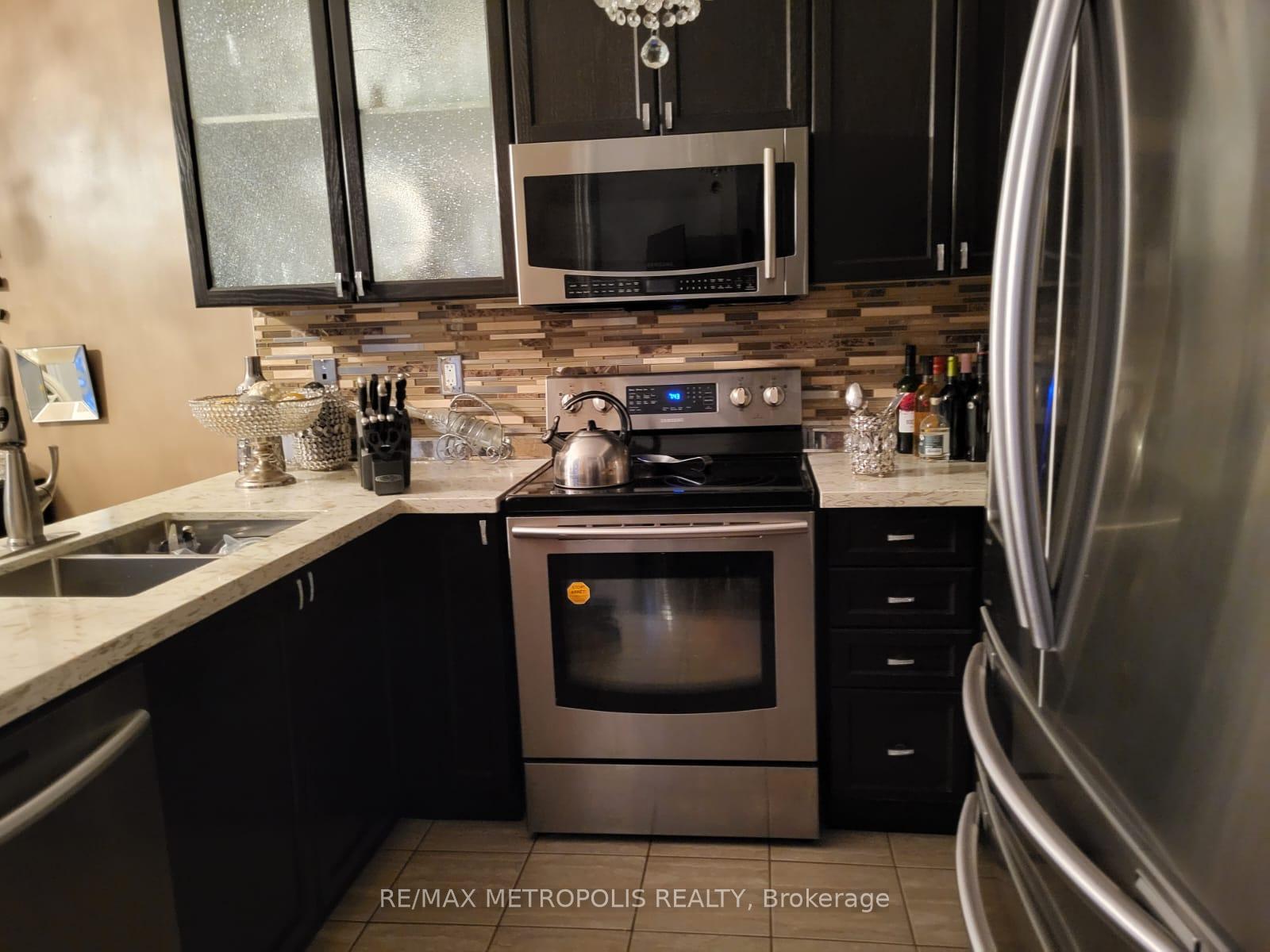 Photo 3 of Unit 2nd Bedroom, 2757 William Jackson Drive, Pickering, Duffin Heights — HOMEH