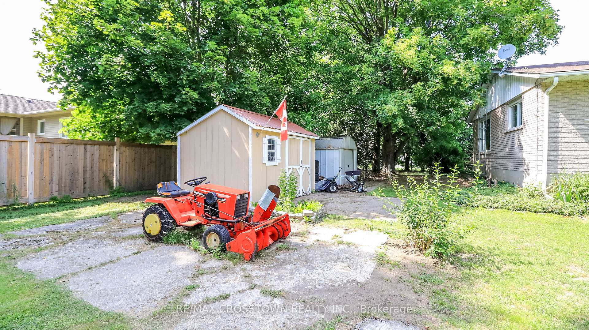 Photo 2 of 1412 Thomas Drive, Innisfil, Gilford — HOMEH