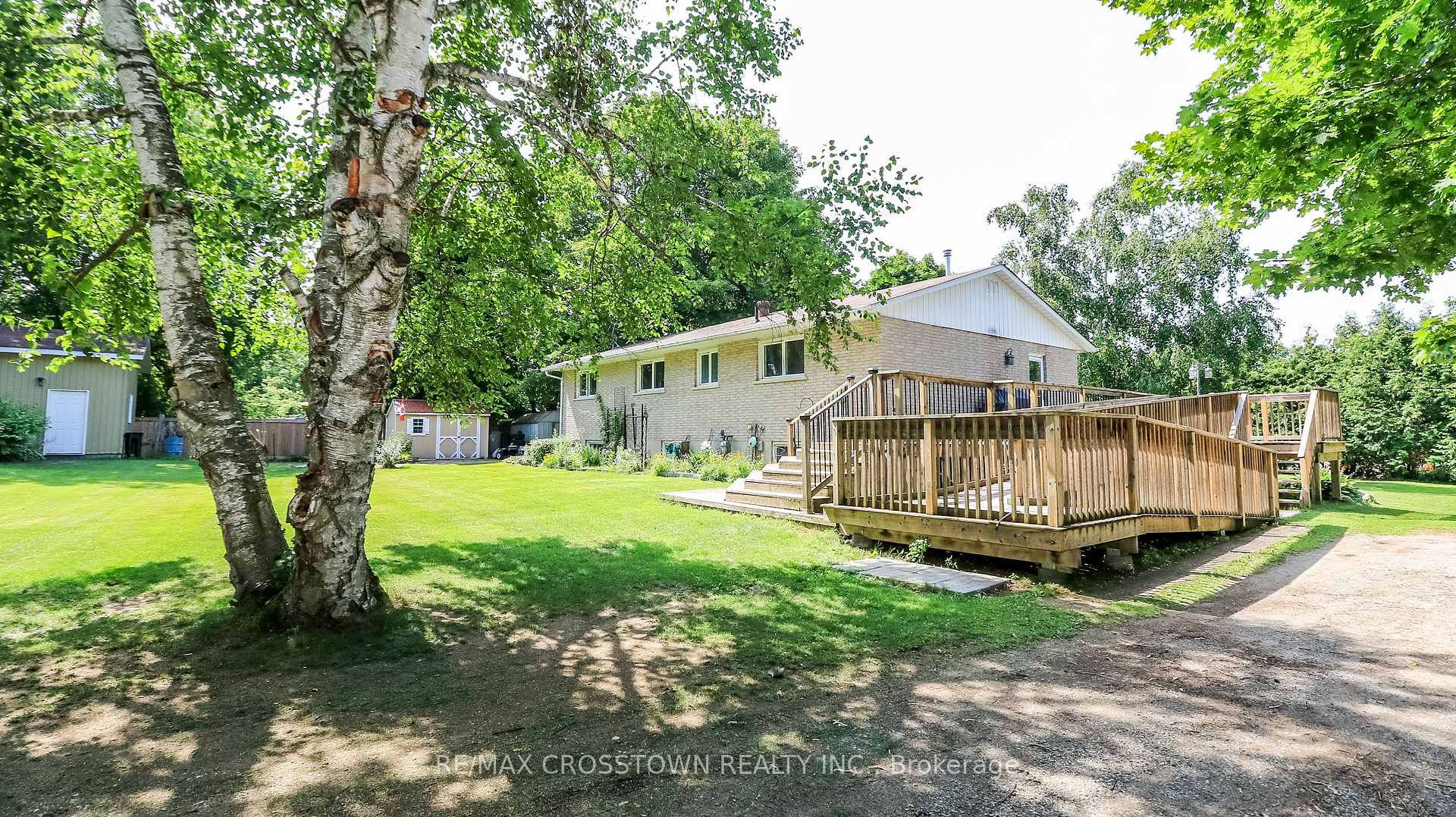 Photo 5 of 1412 Thomas Drive, Innisfil, Gilford — HOMEH