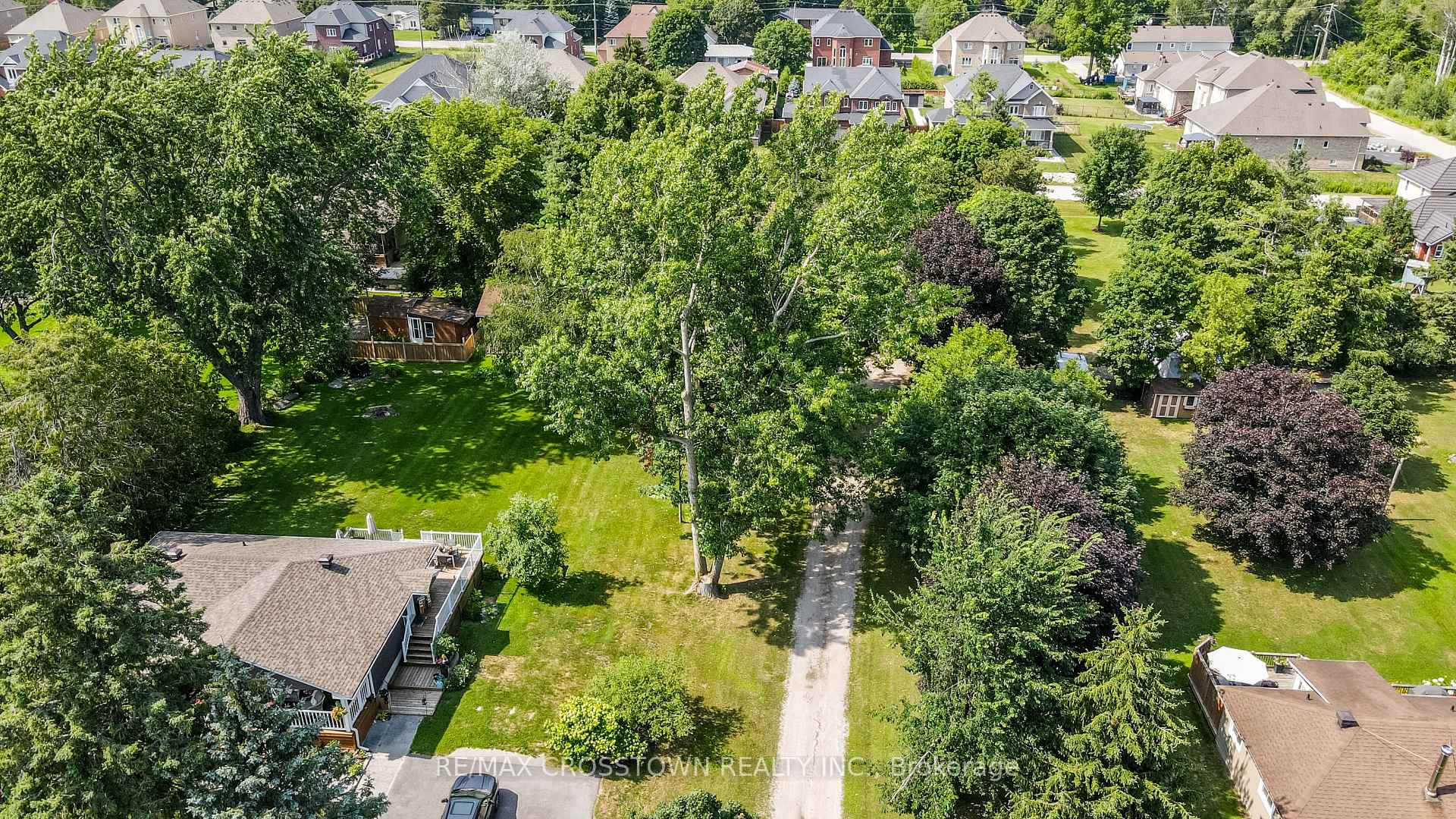 Photo 17 of 1412 Thomas Drive, Innisfil, Gilford — HOMEH