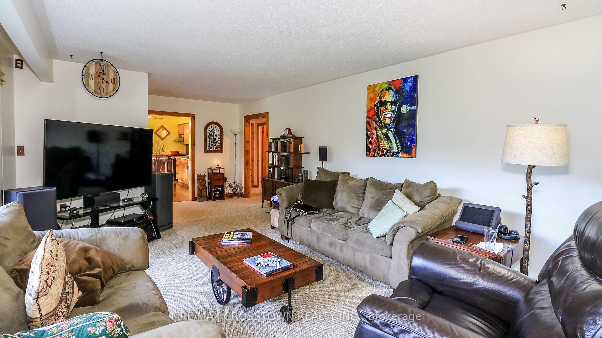 Photo 24 of 1412 Thomas Drive, Innisfil, Gilford — HOMEH