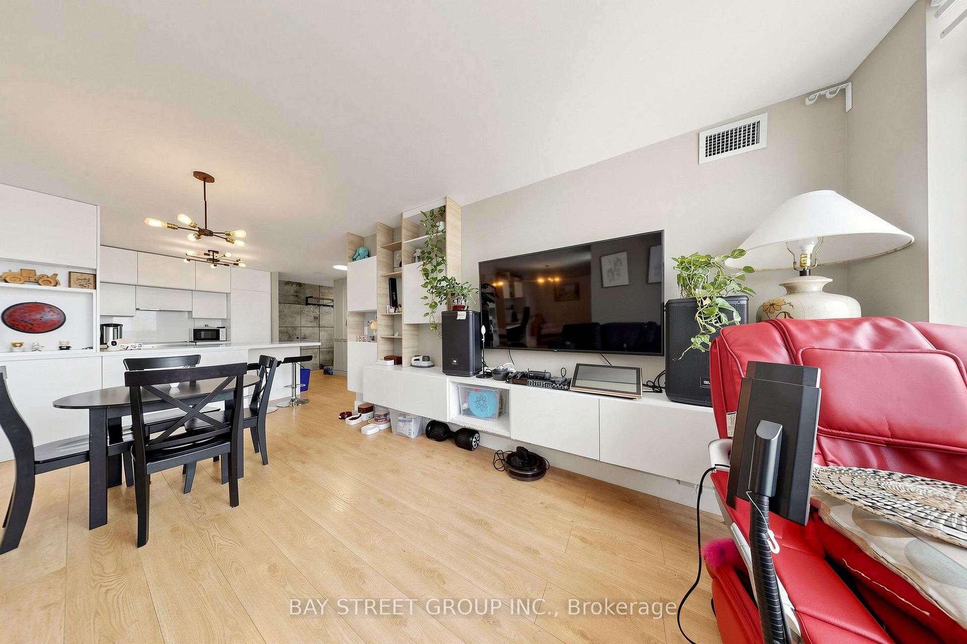 Photo 12 of Unit 612, 55 South Town Centre Boulevard, Markham, Unionville — HOMEH