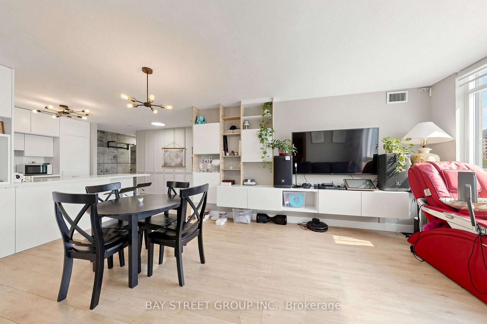 Photo 13 of Unit 612, 55 South Town Centre Boulevard, Markham, Unionville — HOMEH