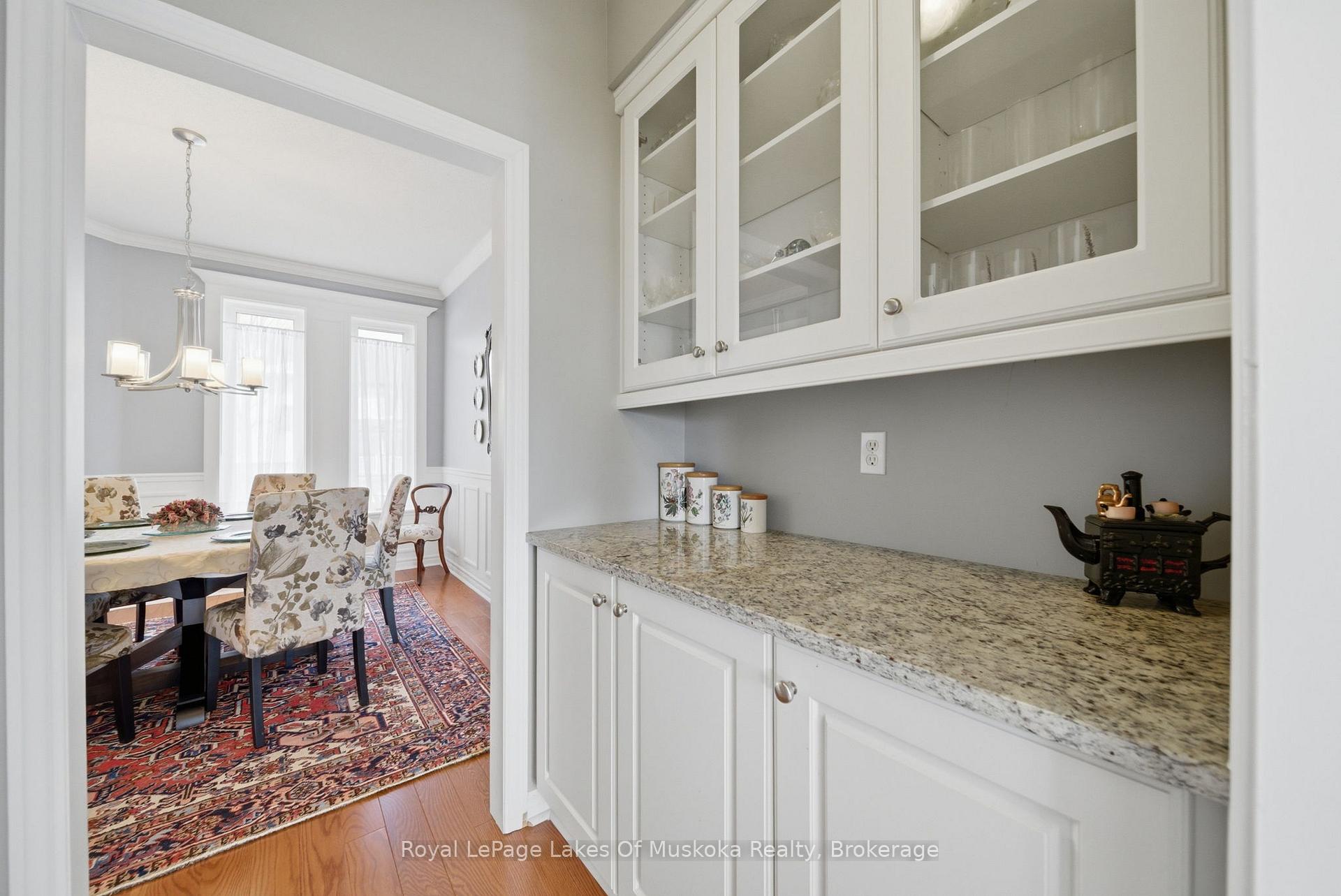 Photo 11 of 76 Succession Crescent, Barrie, Innis-Shore — HOMEH