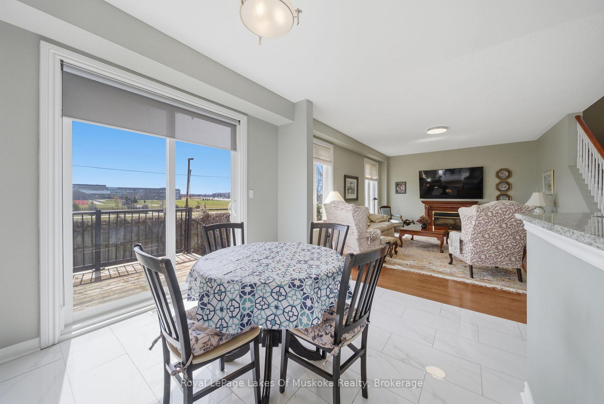 Photo 18 of 76 Succession Crescent, Barrie, Innis-Shore — HOMEH