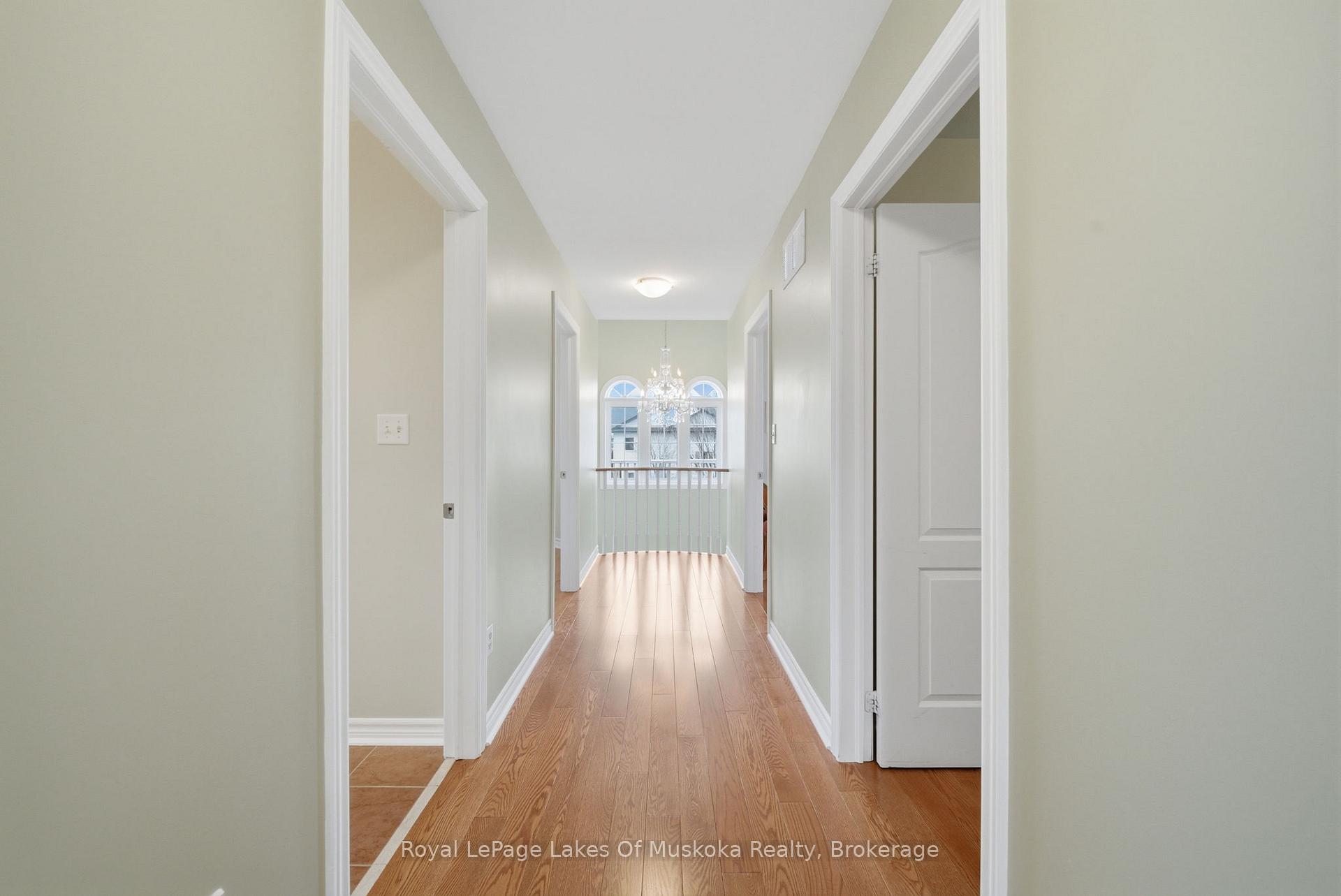 Photo 36 of 76 Succession Crescent, Barrie, Innis-Shore — HOMEH