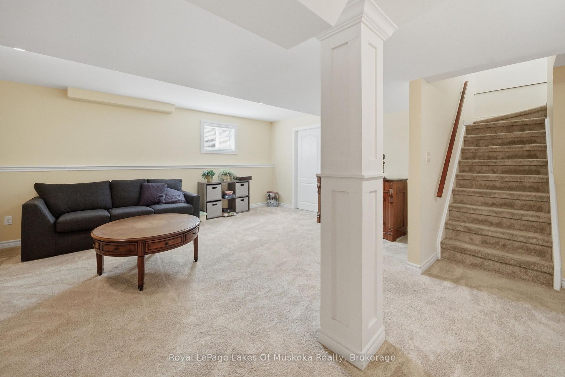 Photo 41 of 76 Succession Crescent, Barrie, Innis-Shore — HOMEH