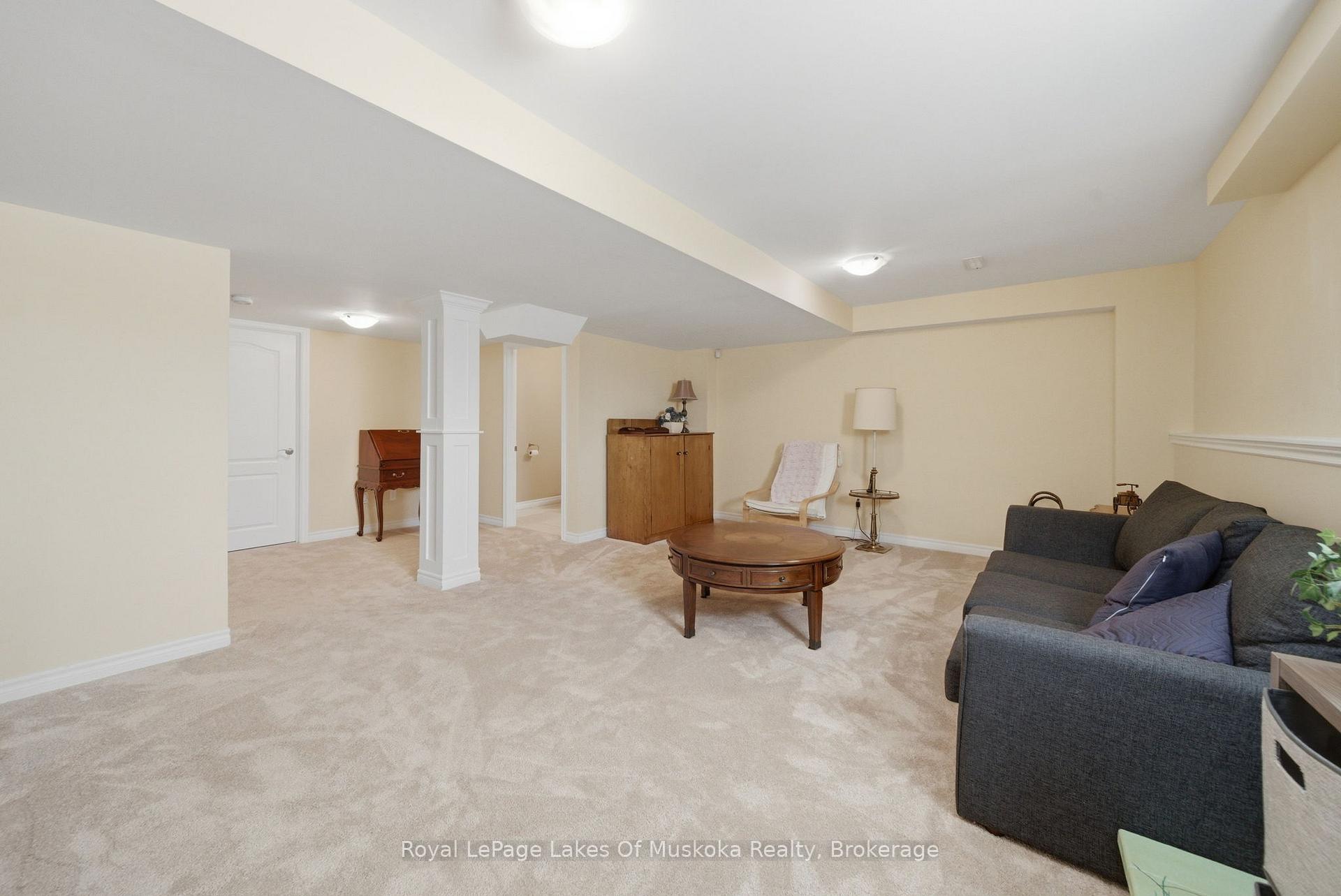 Photo 44 of 76 Succession Crescent, Barrie, Innis-Shore — HOMEH