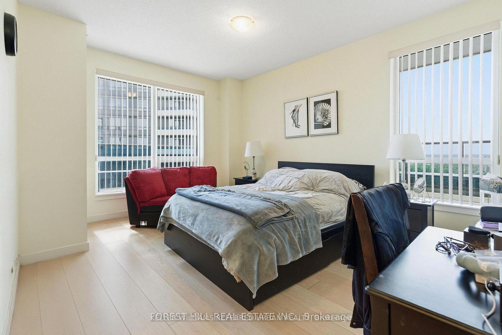 Photo 13 of Unit 2509, 7165 Yonge Street, Markham, Thornhill — HOMEH