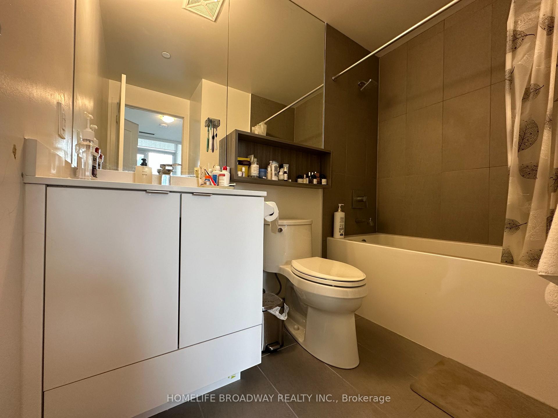 Photo 7 of Unit 1068, 135 Lower Sherbourne Street, Toronto, Waterfront Communities — HOMEH