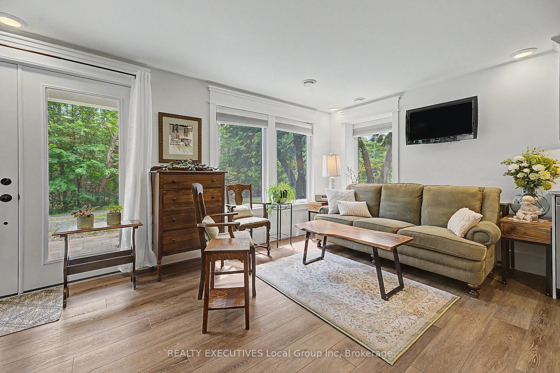 Photo 32 of 54 Chadbourne Drive, North Bay, Airport — HOMEH