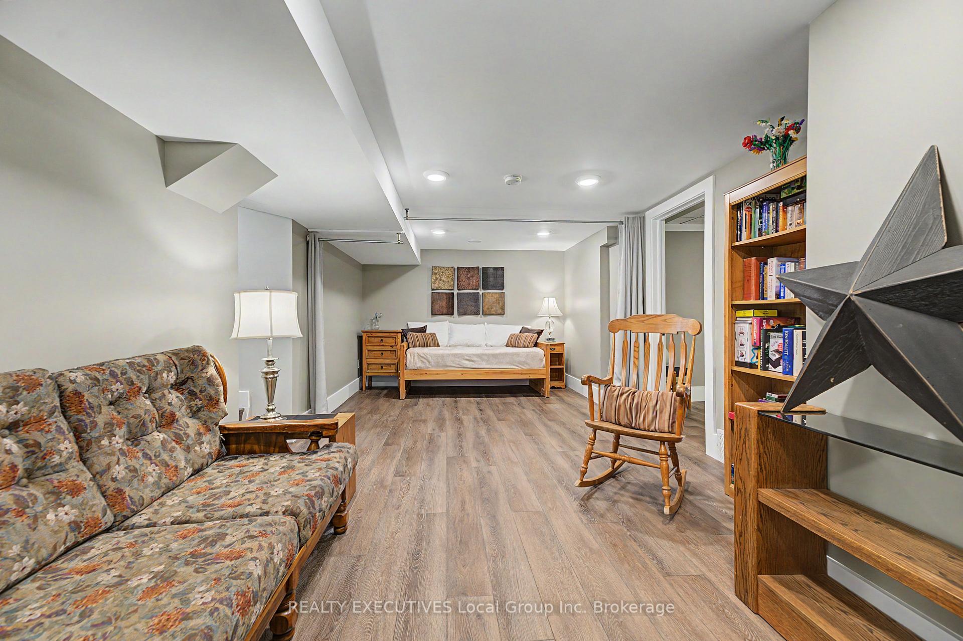 Photo 37 of 54 Chadbourne Drive, North Bay, Airport — HOMEH