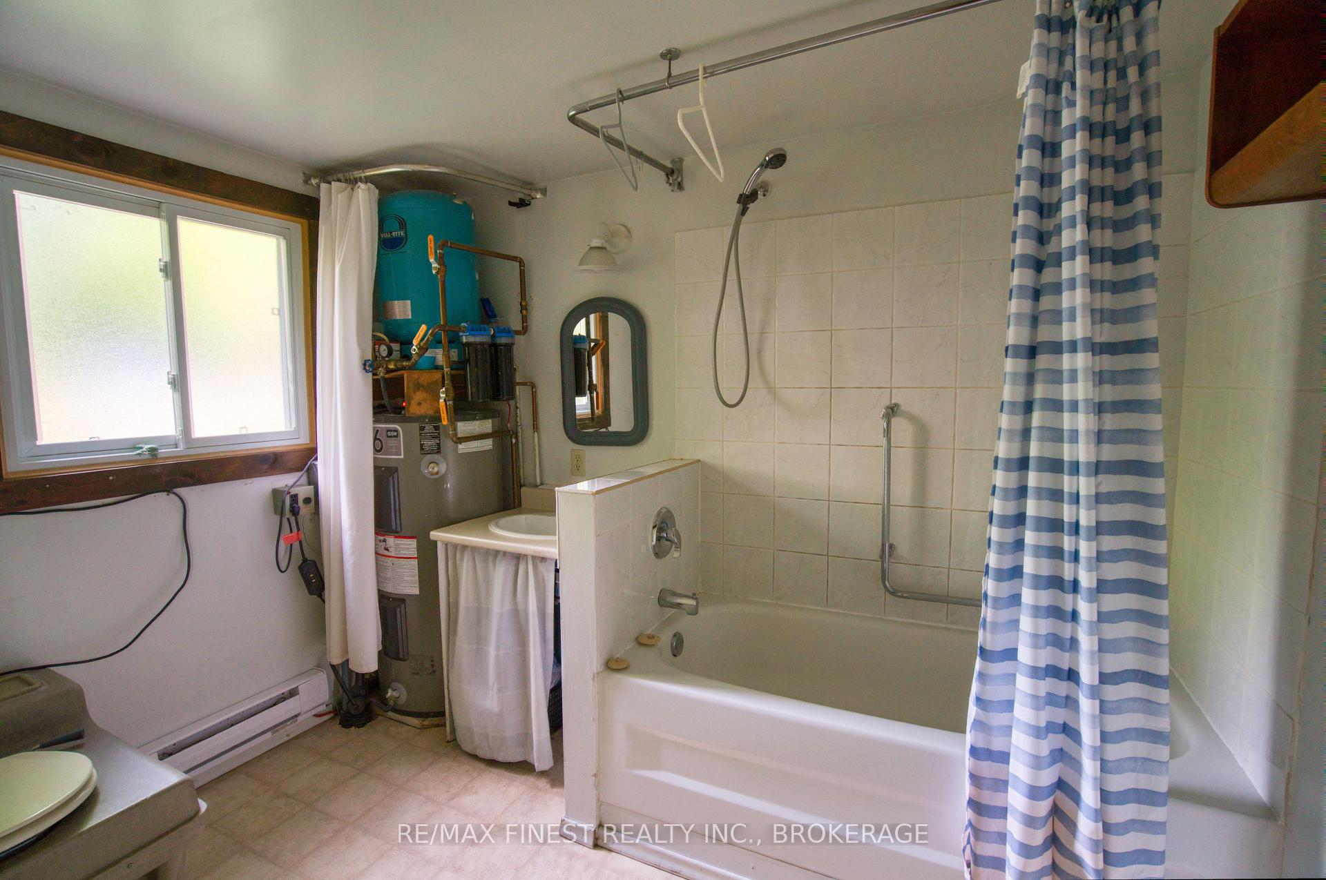 Photo 15 of 87 Mill Bay Lane, Frontenac, Frontenac South — HOMEH