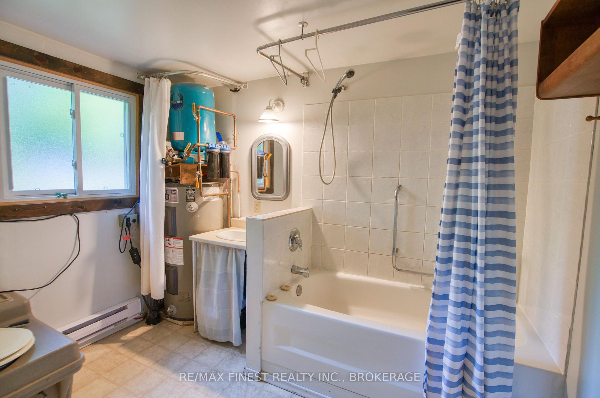 Photo 19 of 87 Mill Bay Lane, Frontenac, Frontenac South — HOMEH