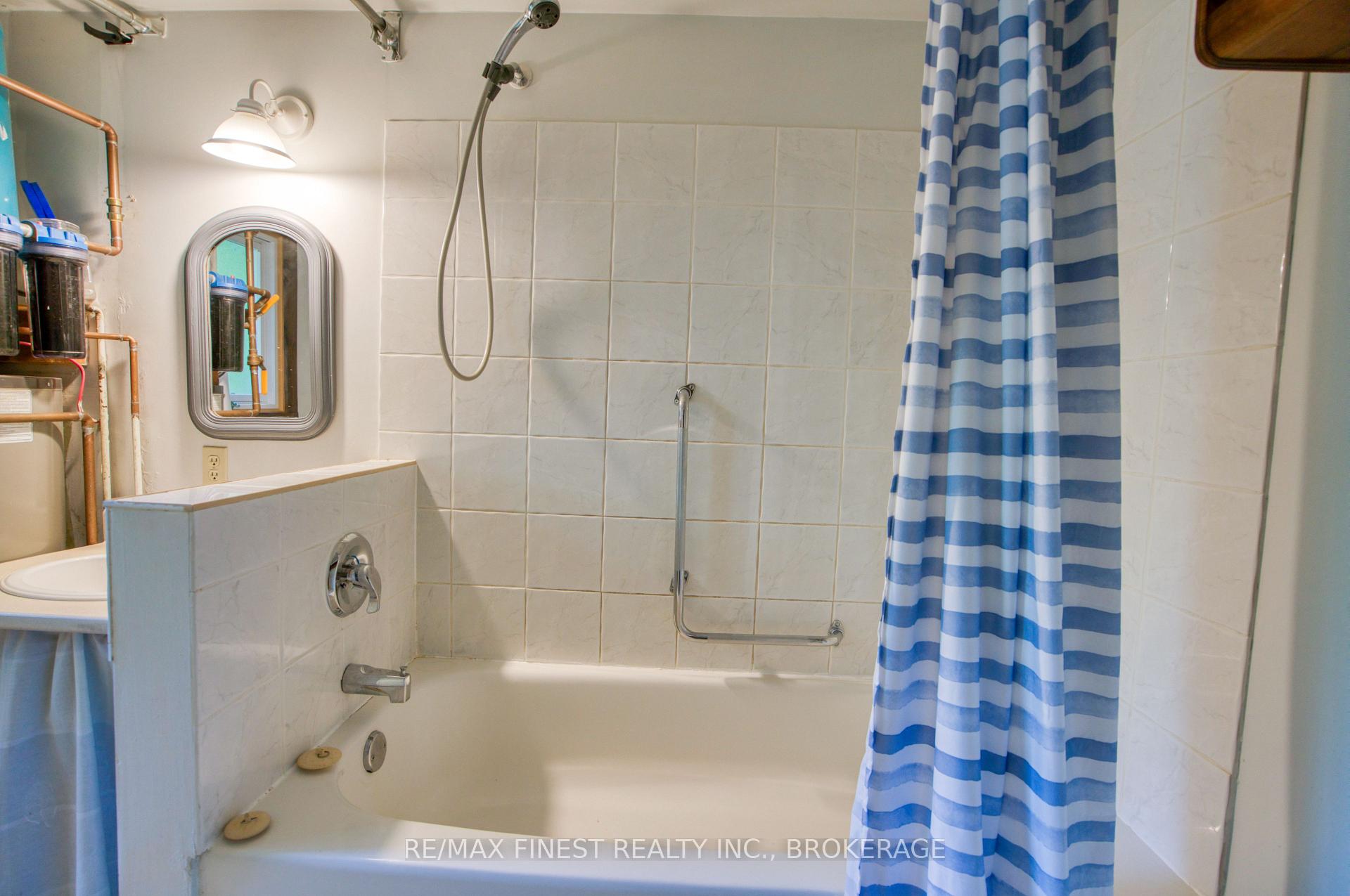 Photo 20 of 87 Mill Bay Lane, Frontenac, Frontenac South — HOMEH