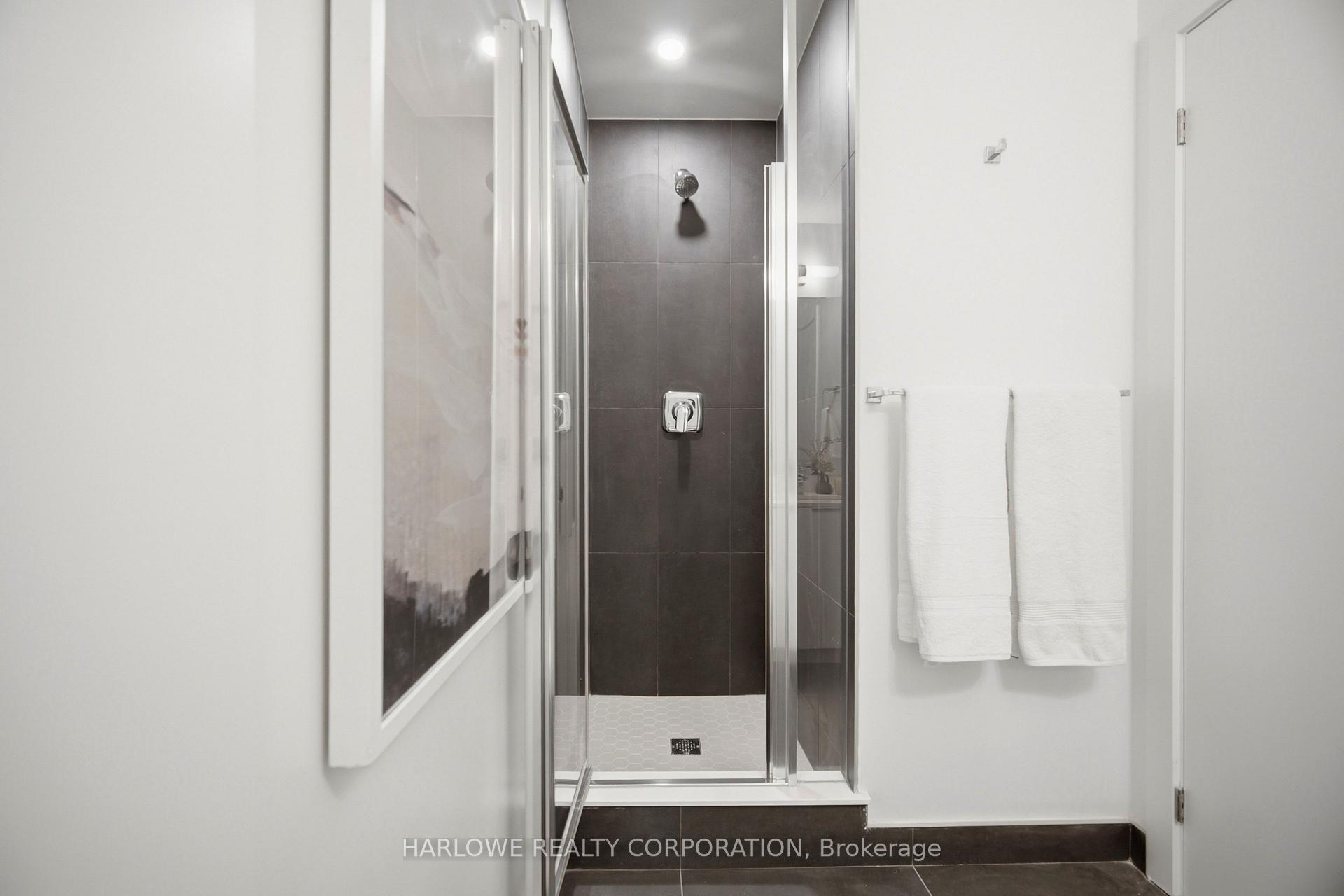 Photo 15 of Unit 1011, 2088 James Street, Burlington, Brant — HOMEH
