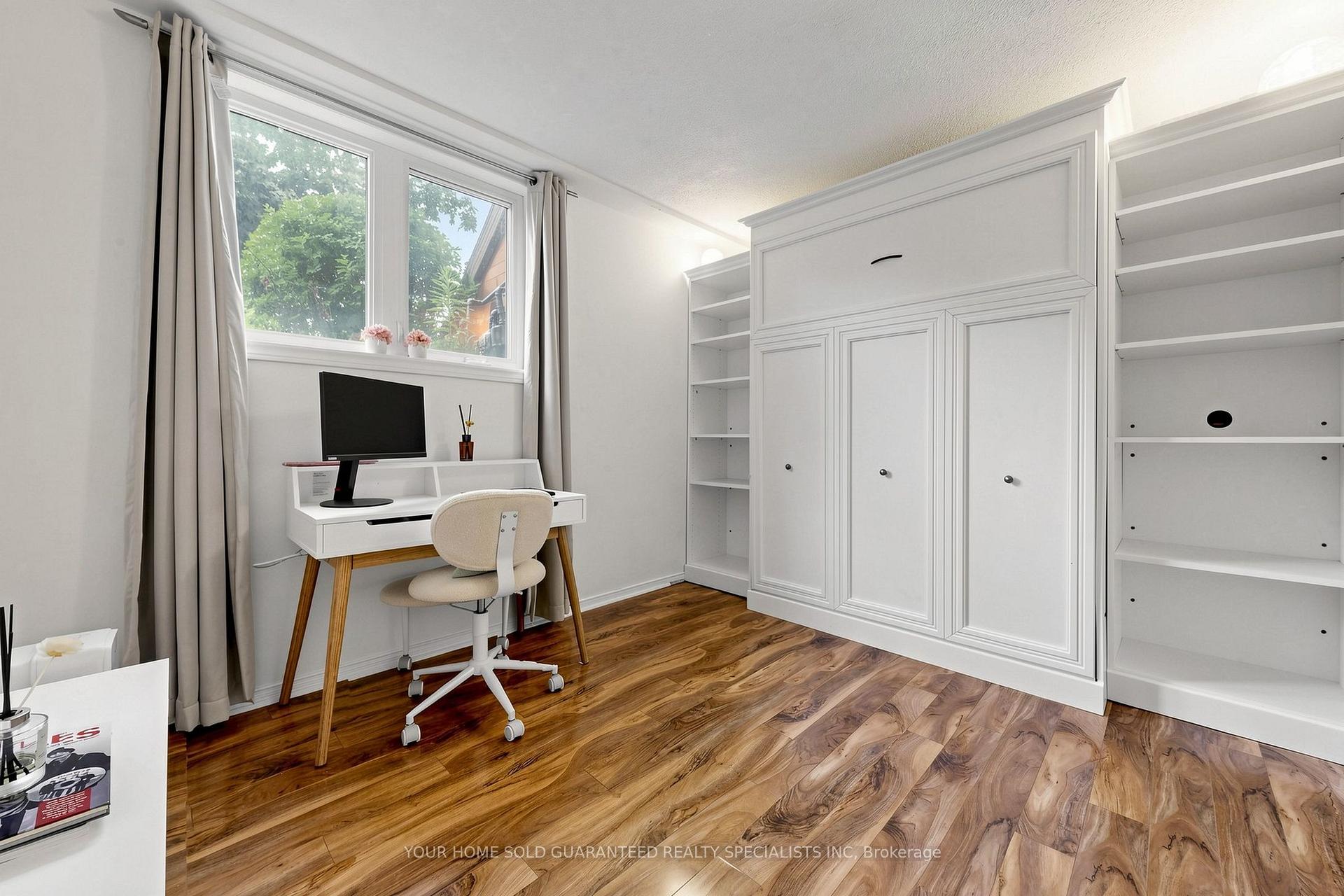 Photo 11 of Unit 1003, 75 Weldrick Drive E, Richmond Hill, Observatory — HOMEH