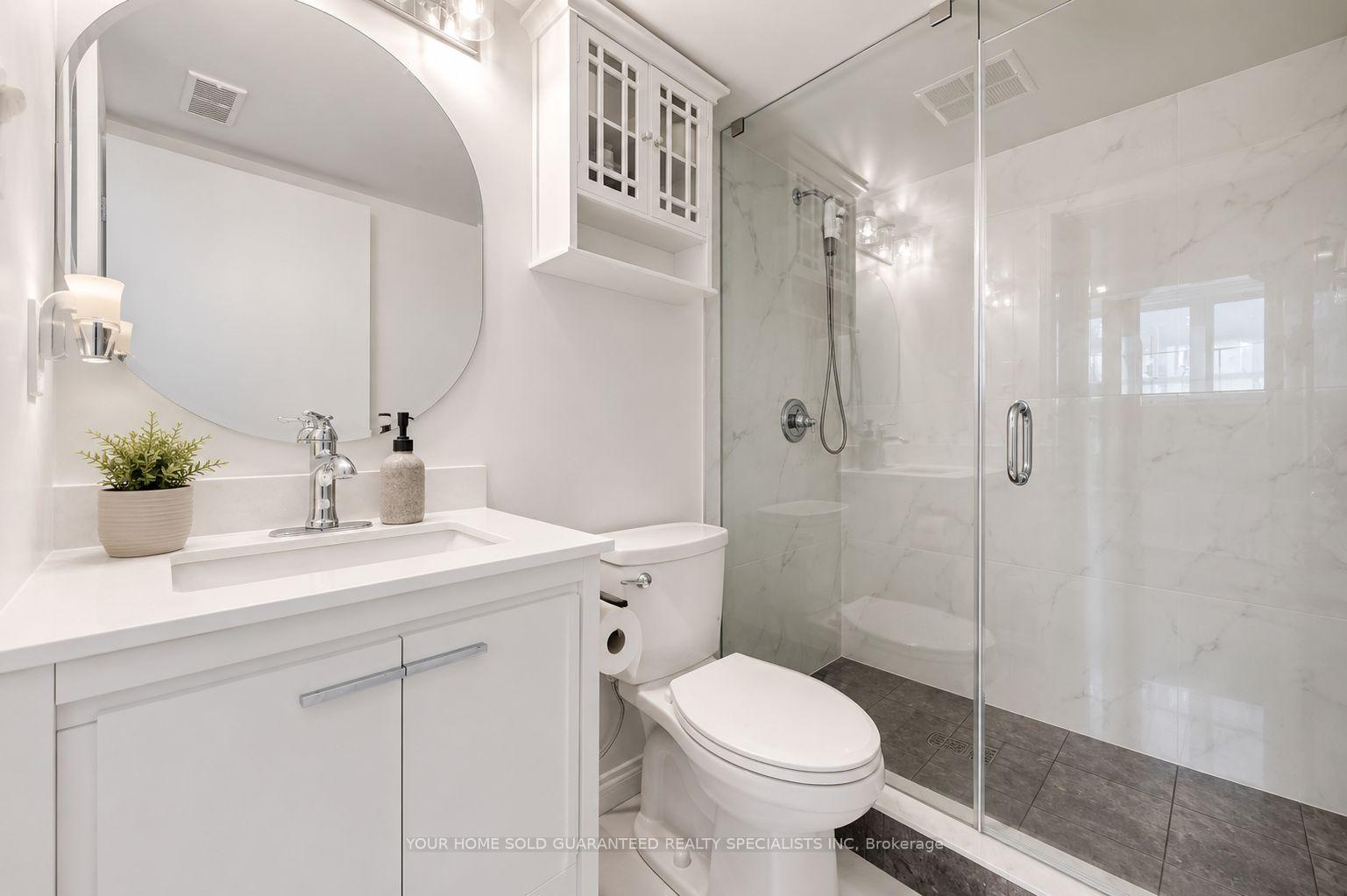 Photo 15 of Unit 1003, 75 Weldrick Drive E, Richmond Hill, Observatory — HOMEH