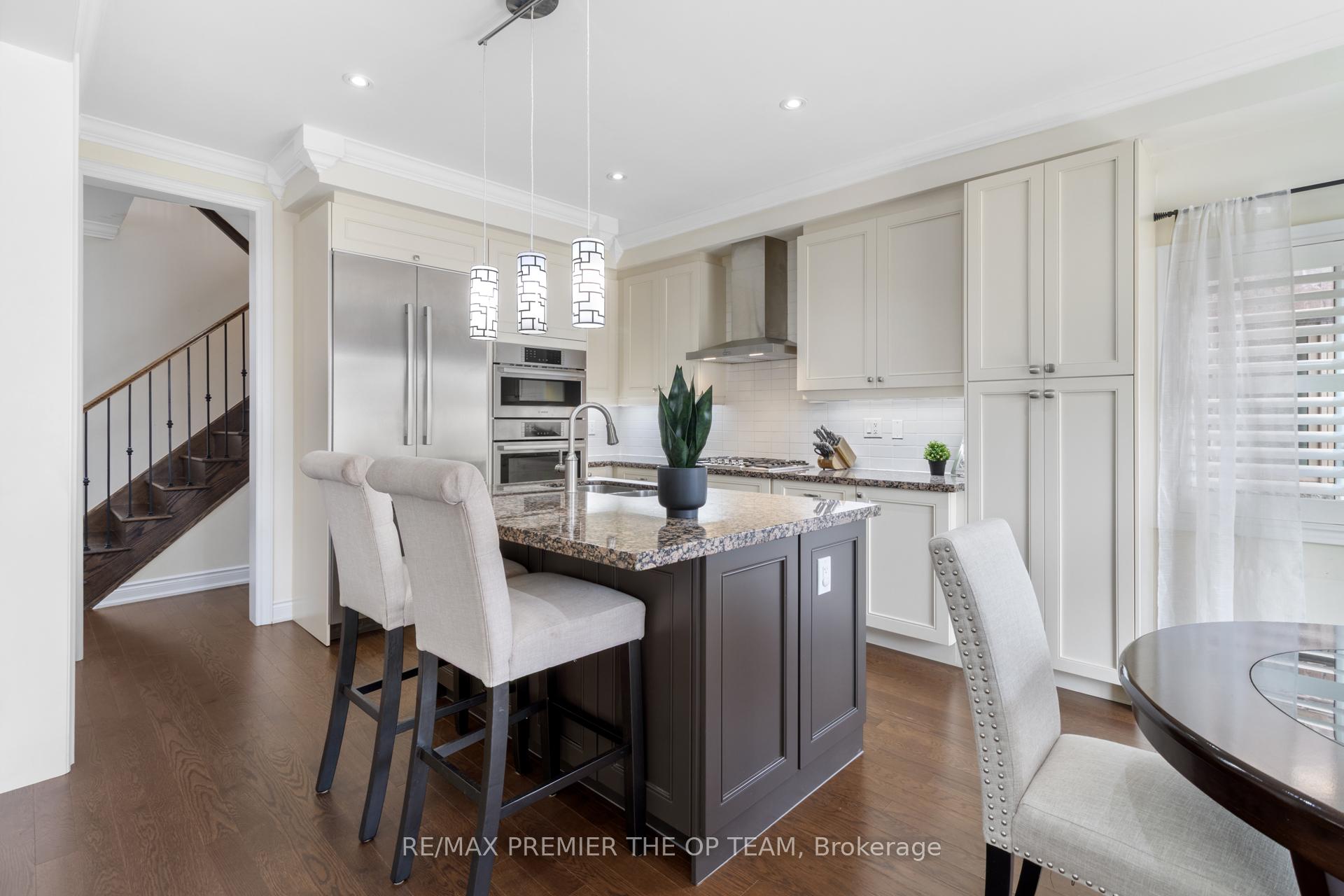 Photo 12 of 977 Wickham Road, Innisfil, Rural Innisfil — HOMEH