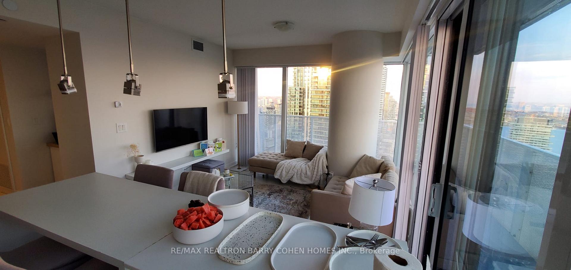 Photo 18 of Unit 4507, 88 Harbour Street, Toronto, Waterfront Communities — HOMEH