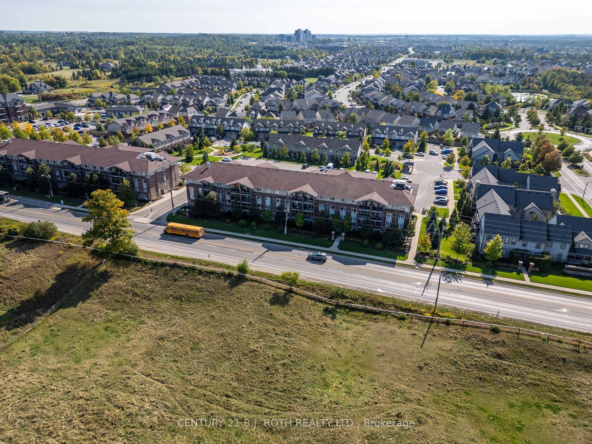 Photo 33 of Unit 403, 67 Kingsbury Square, Guelph, Pineridge/Westminster Woods — HOMEH
