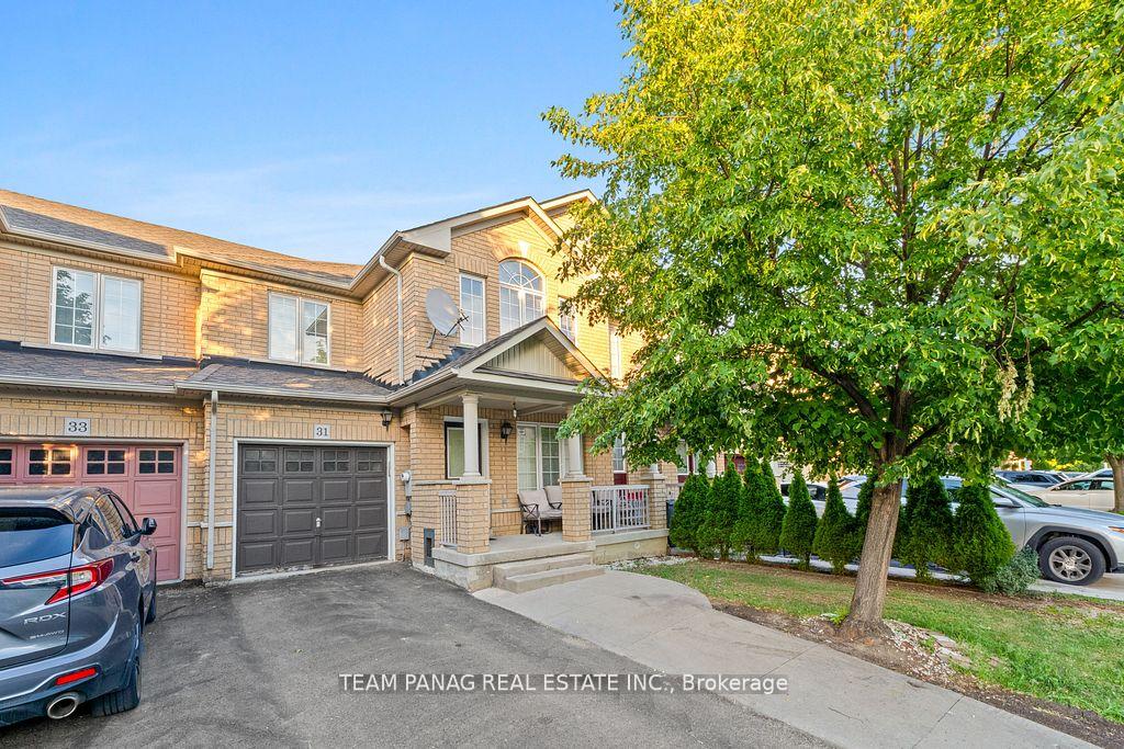 Photo 1 of 31 Snowshoe Lane, Brampton, Sandringham-Wellington — HOMEH