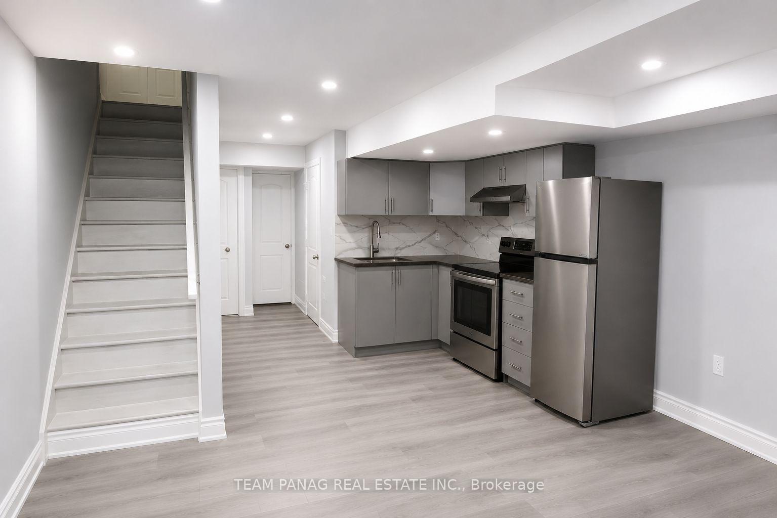 Photo 28 of 31 Snowshoe Lane, Brampton, Sandringham-Wellington — HOMEH