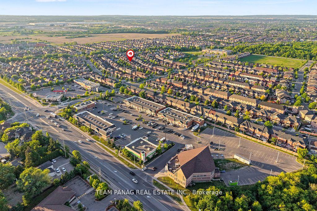 Photo 42 of 31 Snowshoe Lane, Brampton, Sandringham-Wellington — HOMEH