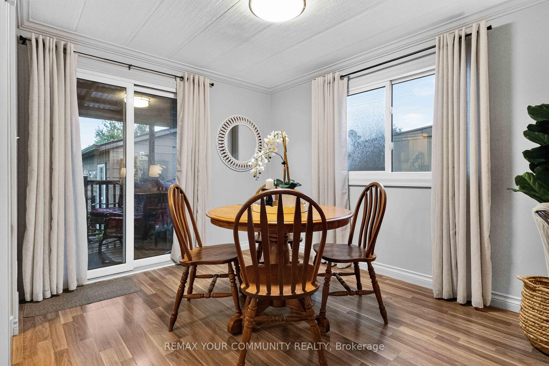 Photo 11 of 165 Roxanna Drive, Georgina, Sutton & Jackson's Point — HOMEH