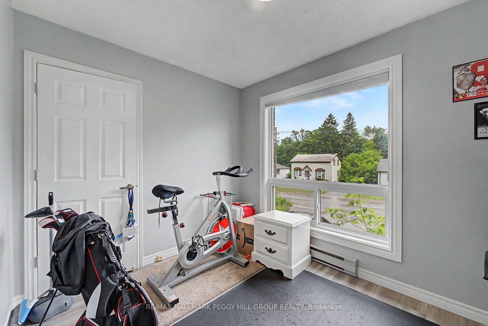 Photo 7 of Unit Upper, 63 Gunn Street, Barrie, Wellington — HOMEH