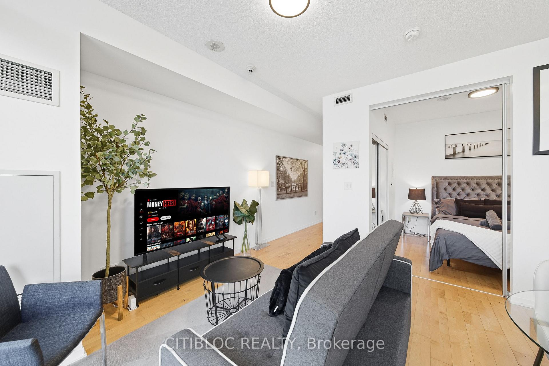 Photo 17 of Unit 4007, 65 Bremner Boulevard, Toronto, Waterfront Communities — HOMEH