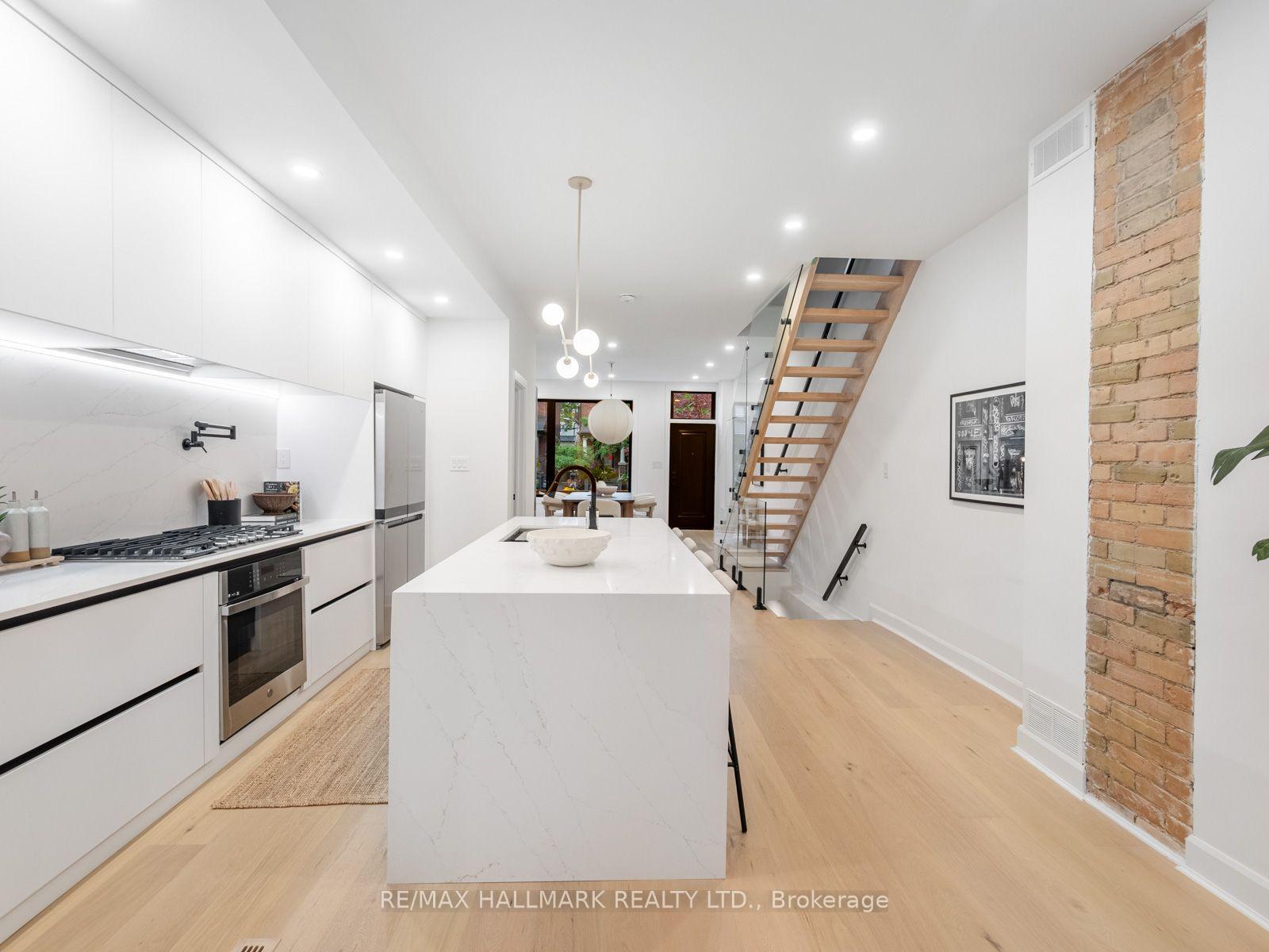 Photo 10 of 149 Victor Avenue, Toronto, North Riverdale — HOMEH