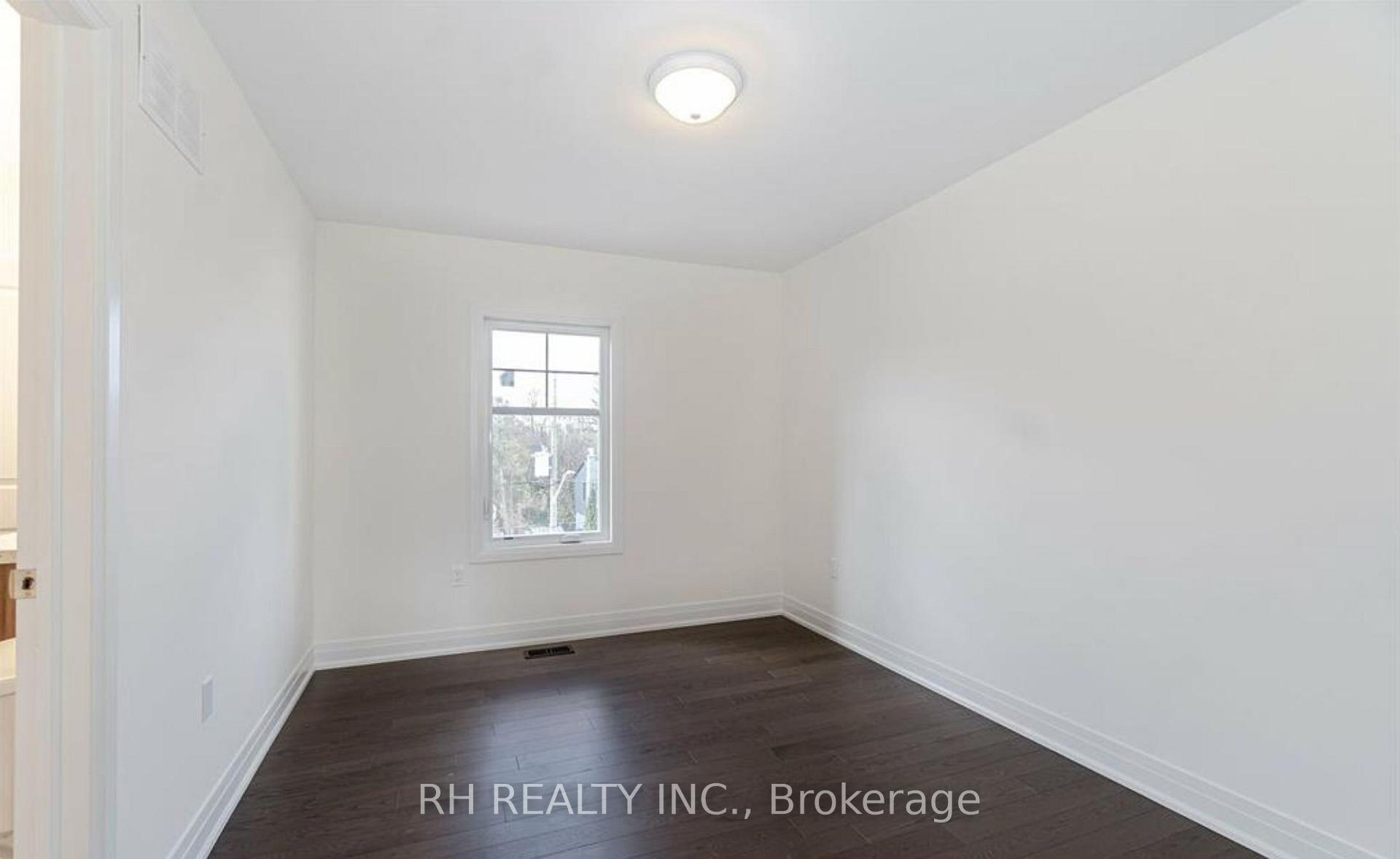 Photo 5 of 2087 Primate Road, Mississauga, Lakeview — HOMEH