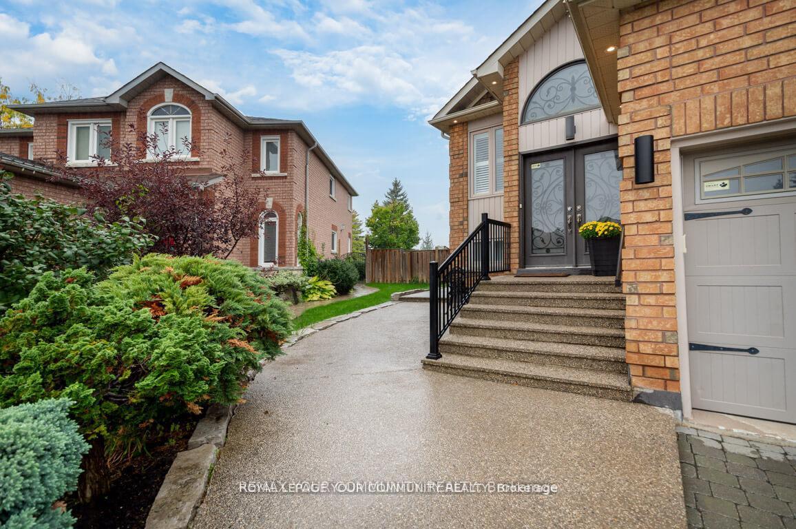 Photo 2 of 63 Rolling Hills Lane, Caledon, Bolton West — HOMEH