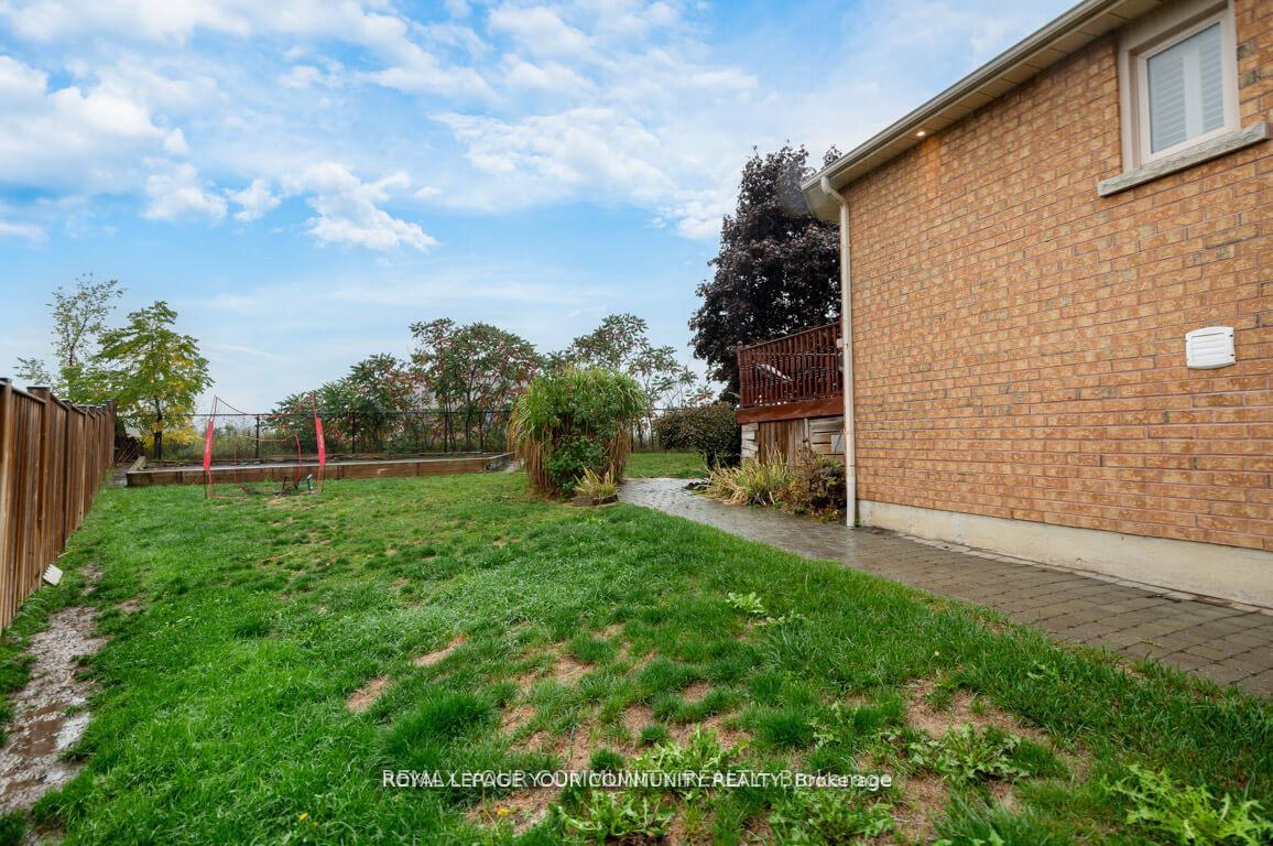 Photo 3 of 63 Rolling Hills Lane, Caledon, Bolton West — HOMEH
