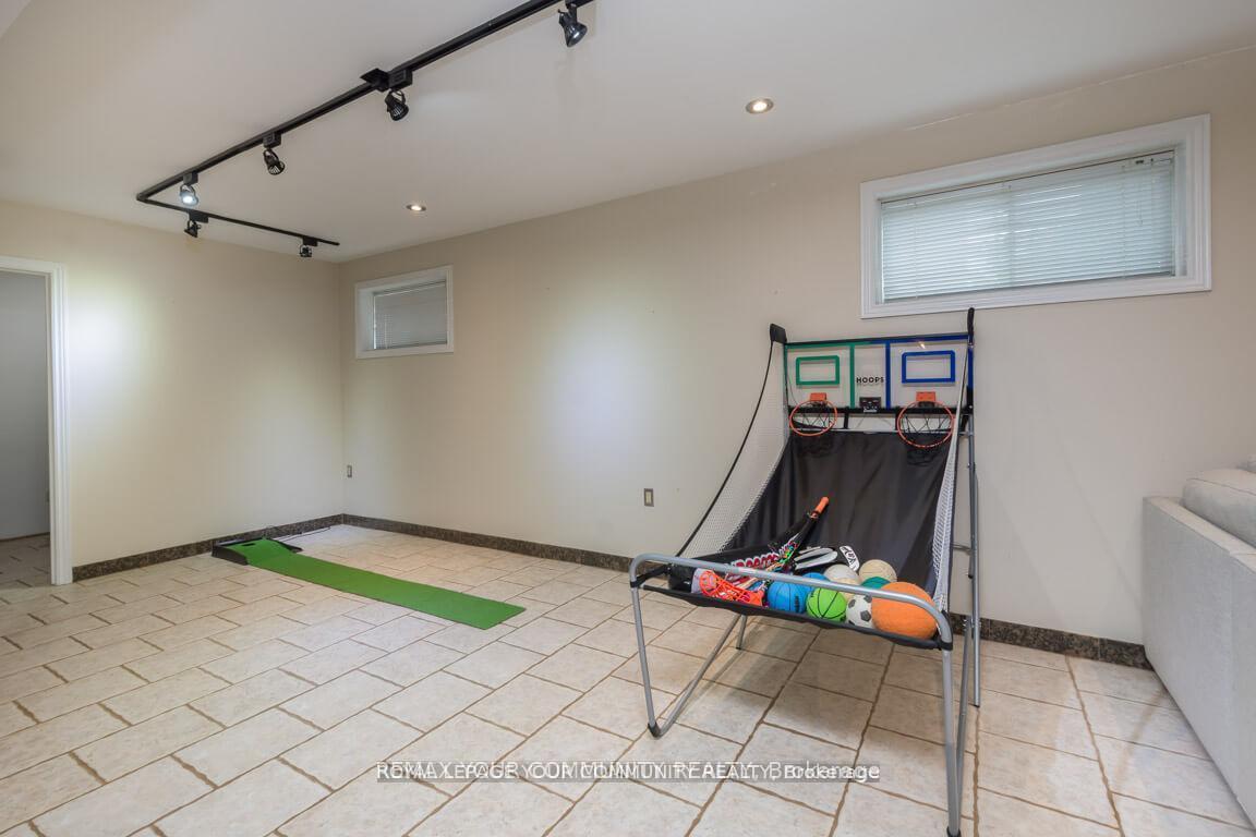 Photo 35 of 63 Rolling Hills Lane, Caledon, Bolton West — HOMEH