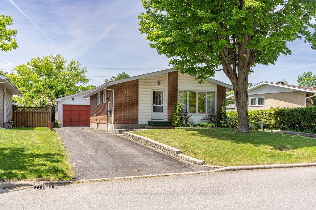 Photo 1 of 2184 Melfort Street, Ottawa, Hawthorne Meadows — HOMEH